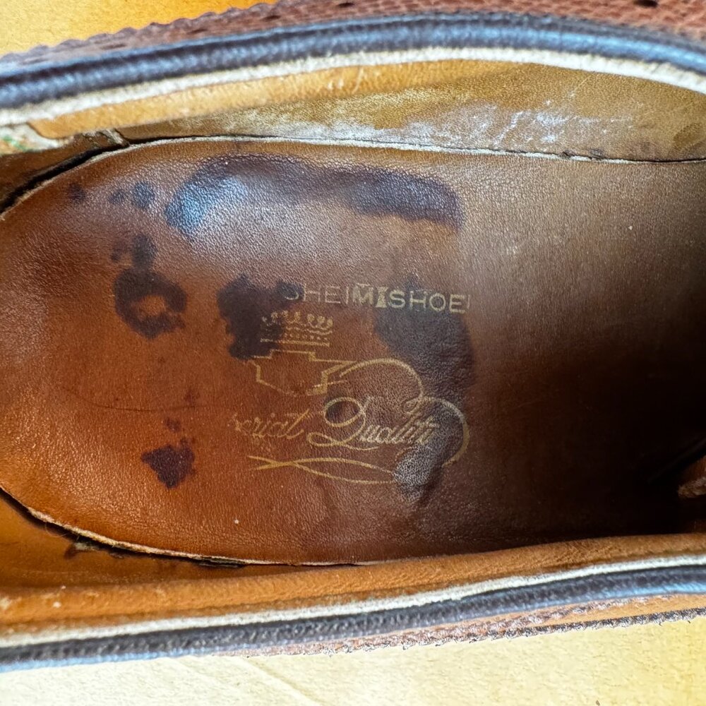 Florsheim Imperial Kenmore Gunboats - Picture 9 of 9